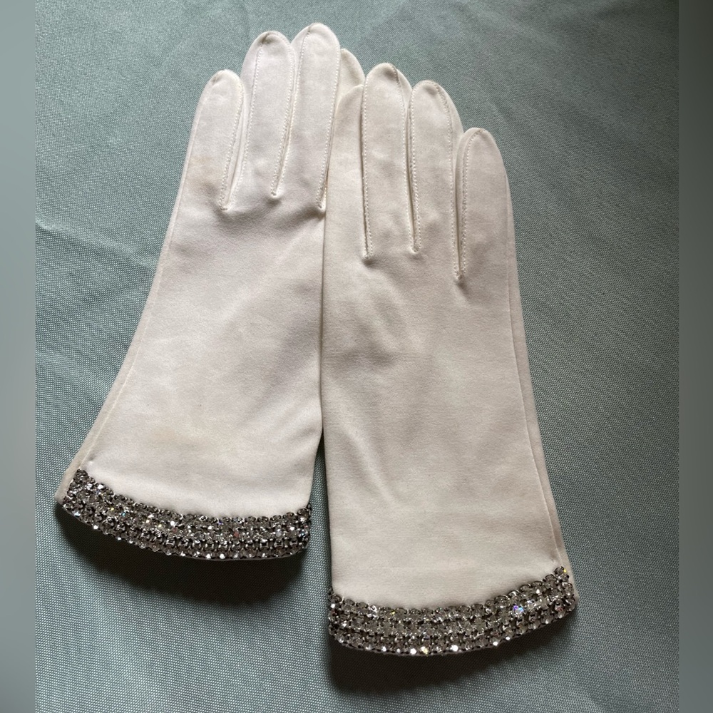 Vintage white cotton gloves with rhinestones